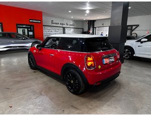 
										MINI MINI COOPER SE full									