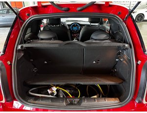 
										MINI MINI COOPER SE full									