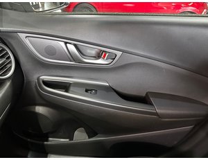 
										HYUNDAI KONA 100KW EV KLASS full									