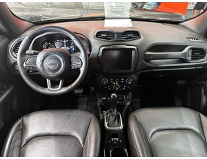 
										JEEP RENEGADE S 4XE 1.3 PHEV 177KW(240CV) AT full									