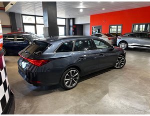 
										SEAT LEON SP 1.4 E-HYBRID DSG S&S FR full									