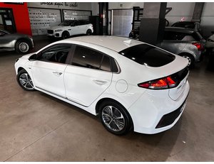 
										HYUNDAI IONIQ 1.6 GDI PHEV TECNO DCT full									