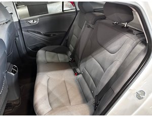 
										HYUNDAI IONIQ 1.6 GDI PHEV TECNO DCT full									