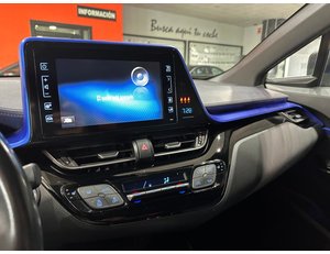 
										TOYOTA C-HR 1.8 125H STYLE PLUS full									