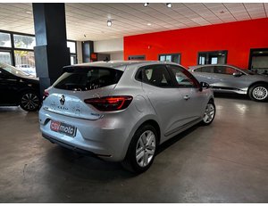 
										RENAULT CLIO INTENS E-TECH HIBRIDO 104 KW (140CV) full									