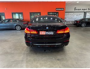 
										BMW SERIE 5 530E full									