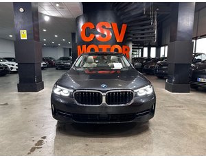 
										BMW SERIE 5 530E full									