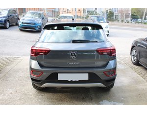 
										VOLKSWAGEN T-ROC LIFE 1.5 TSI 110KW (150CV) DSG full									