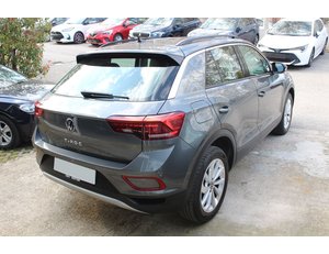 
										VOLKSWAGEN T-ROC LIFE 1.5 TSI 110KW (150CV) DSG full									