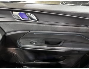 
										LYNK & CO 01 1.5 PHEV 3.3KW full									