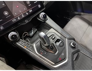 
										LYNK & CO 01 1.5 PHEV 6.6KW full									