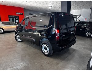 
										CITROEN BERLINGO 1.5BLUEHDI 130CV CLUB M EAT8 full									