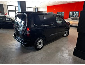 
										CITROEN BERLINGO 1.5BLUEHDI 130CV CLUB M EAT8 full									
