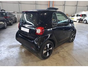 
										SMART FORTWO 60KW(81CV) EQ COUPE full									