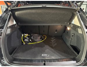 
										BMW X1 XDRIVE25E full									