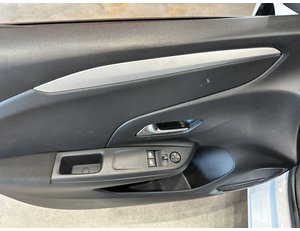 
										OPEL CORSA ELECTRIC 50KWH EDITION full									