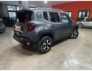 
										JEEP RENEGADE TRAILHAWK 1.3 PHEV 177KW (240CV) AT AWD full									