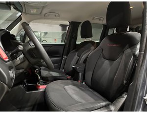 
										JEEP RENEGADE TRAILHAWK 1.3 PHEV 177KW (240CV) AT AWD full									