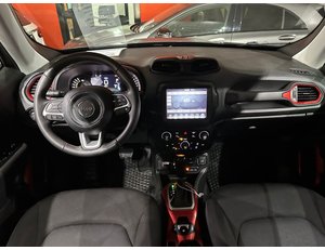 
										JEEP RENEGADE TRAILHAWK 1.3 PHEV 177KW (240CV) AT AWD full									