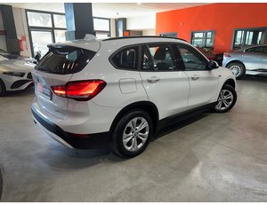 
										BMW X1 XDRIVE25E full									