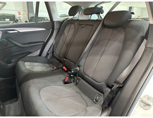 
										BMW X1 XDRIVE25E full									