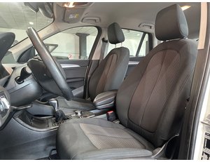 
										BMW X1 XDRIVE25E full									