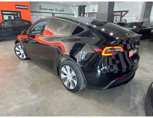 
										TESLA MODEL Y TRACCION TRASERA RWD full									
