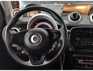 
										SMART FORTWO 60KW(81CV) EQ COUPE full									