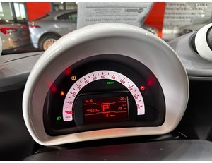 
										SMART FORTWO 60KW(81CV) EQ COUPE full									