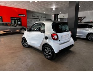 
										SMART FORTWO 60KW(81CV) EQ COUPE full									
