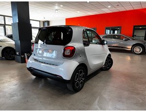 
										SMART FORTWO 60KW(81CV) EQ COUPE full									