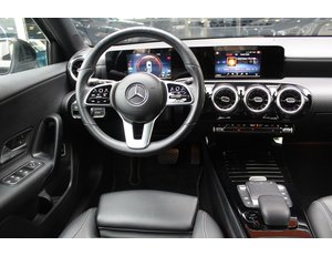 
										MERCEDES BENZ CLASE A MERCEDES A 250 E full									