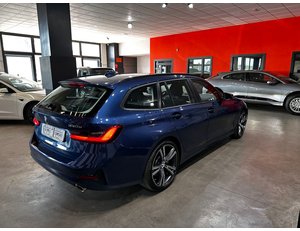
										BMW SERIE 3 330E XDRIVE TOURING full									