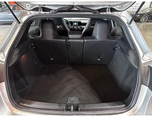 
										MERCEDES BENZ CLASE A MERCEDES A 200 full									