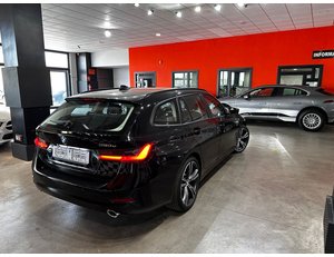 
										BMW SERIE 3 330E XDRIVE TOURING full									
