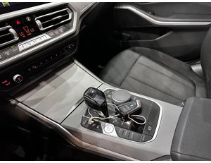 
										BMW SERIE 3 330E XDRIVE TOURING full									