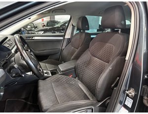 
										SKODA SUPERB COMBI STYLE 1.4 TSI IV P-HEV DSG full									