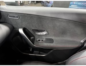 
										MERCEDES BENZ CLASE A MERCEDES A 250 E full									
