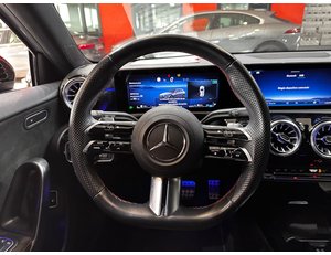 
										MERCEDES BENZ CLASE A MERCEDES A 250 E full									
