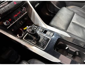
										MITSUBISHI ECLIPSE CROSS 2.4 PHEV KAITEKI+ AUTO 4WD full									