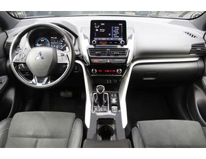
										MITSUBISHI ECLIPSE CROSS 2.4 PHEV KAITEKI AUTO 4WD full									