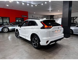 
										MITSUBISHI ECLIPSE CROSS 2.4 PHEV KAITEKI+ AUTO 4WD full									