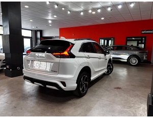 
										MITSUBISHI ECLIPSE CROSS 2.4 PHEV KAITEKI+ AUTO 4WD full									