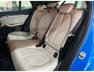 
										BMW X2 XDRIVE25E AUTO full									