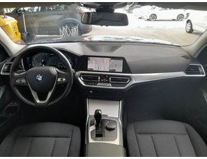 
										BMW SERIE 3 330E XDRIVE TOURING full									