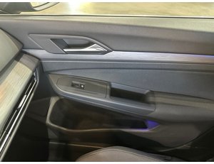 
										VOLKSWAGEN GOLF EHYBRID 1.4 TSI 150KW (204CV) DSG full									