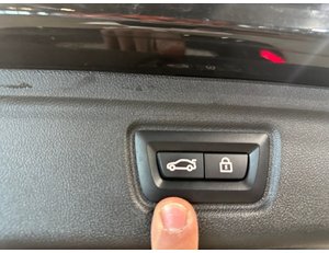 
										BMW SERIE 3 330E XDRIVE TOURING full									