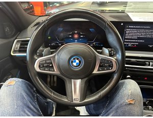 
										BMW SERIE 3 330E XDRIVE TOURING full									