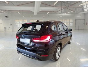 
										BMW X1 XDRIVE25E full									