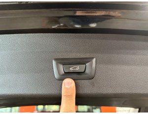 
										BMW X1 XDRIVE25E full									